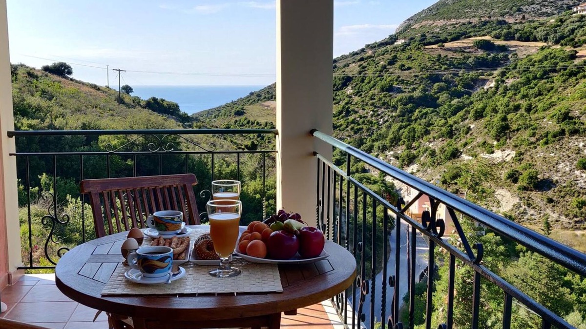 Dhrakata House | Myrtos Cottages Kefalonia