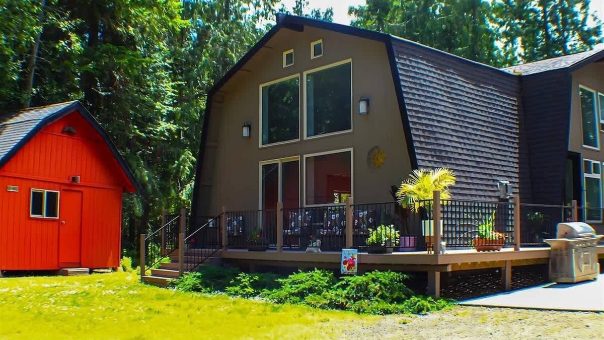 Sequim House | Mystic Grove Peaceful Retreat in the Woods