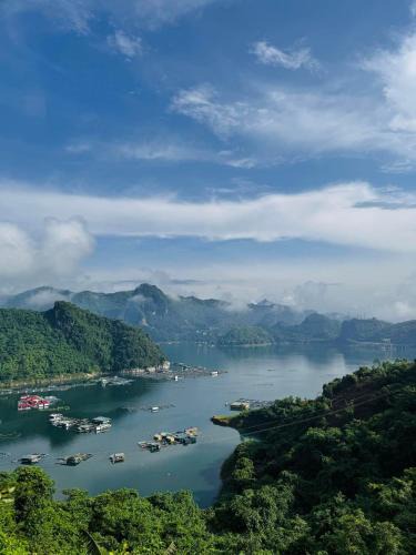 Hoa Binh Hotel | Nắng Village