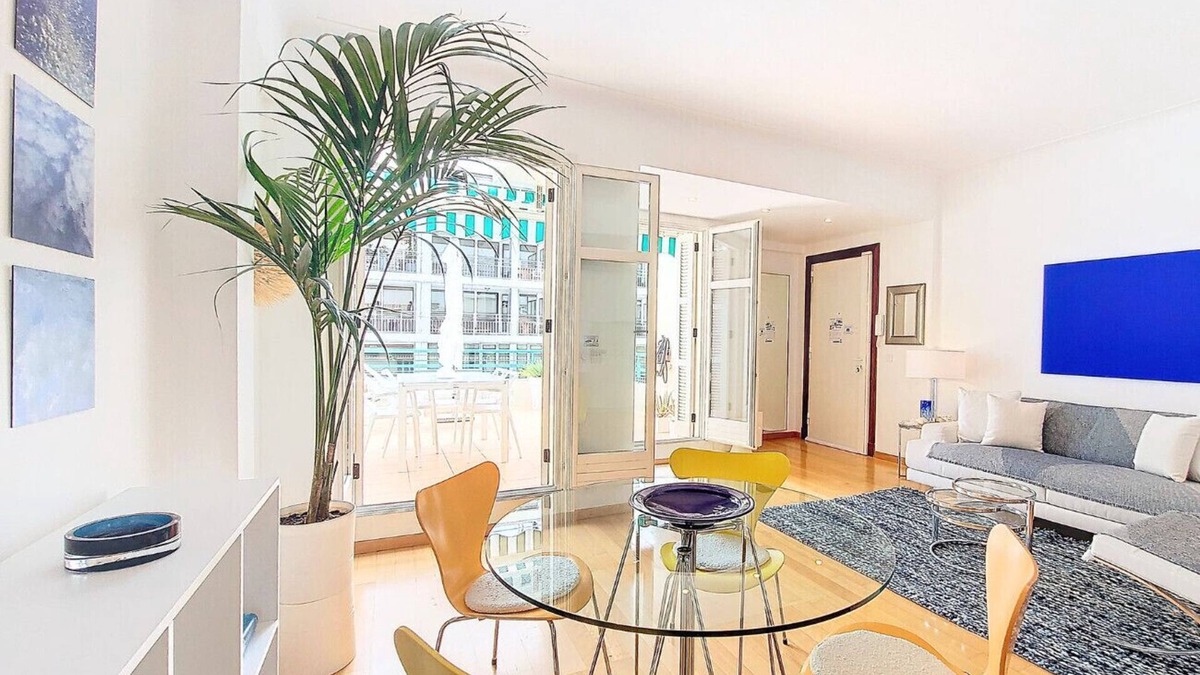 Carre d'Or Apartment | N&J- LA MAREE BLEUE - Terrace - Near Beach