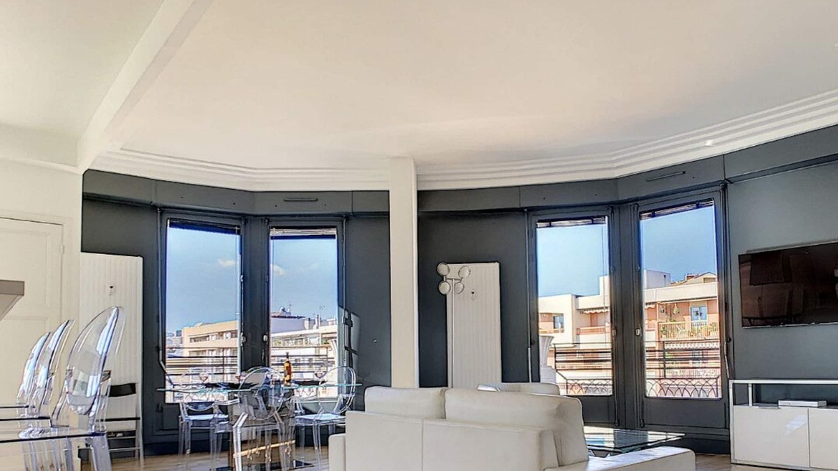 Les Baumettes Apartment | N&J - LES AIGLES - Very close sea - Top floor
