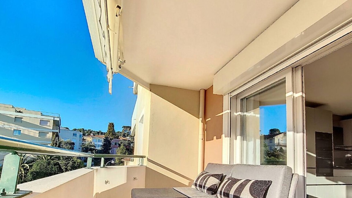 Les Baumettes Apartment | N&J - PERLE DOREE - Terrace - Design