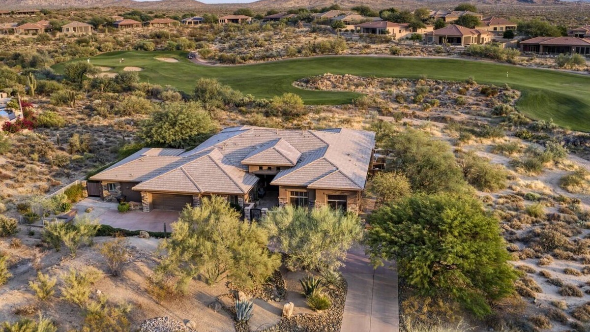 Legend Trail House | N Scottsdale Home; luxury, golf course, quiet, private, pool, spa, putting green