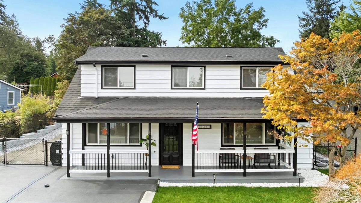 Highline Apartment | n“Your cozy family spot in the perfect part of Seattle, minutes from everything“