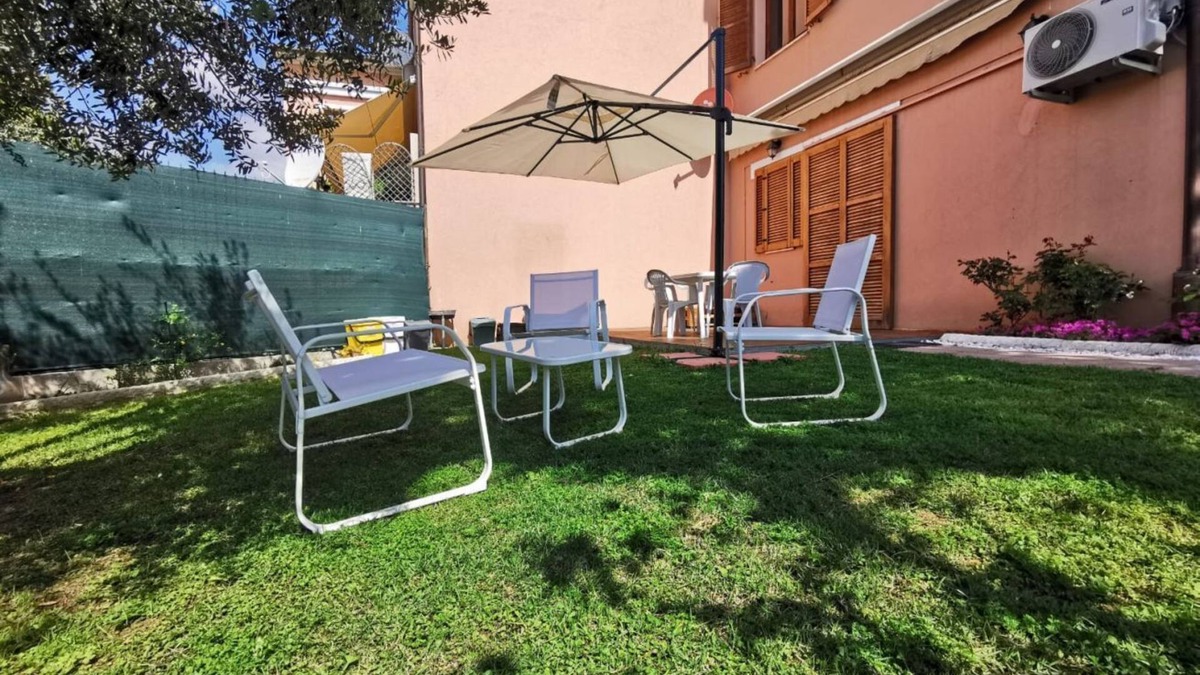 Sirolo Apartment | N172 - Numana, wonderful three-room apartment with garden