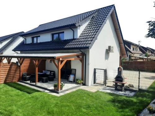 gmina Parzeczew House | Na Skraju - Pogorzelica - Domki Rekreacyjne lokal D