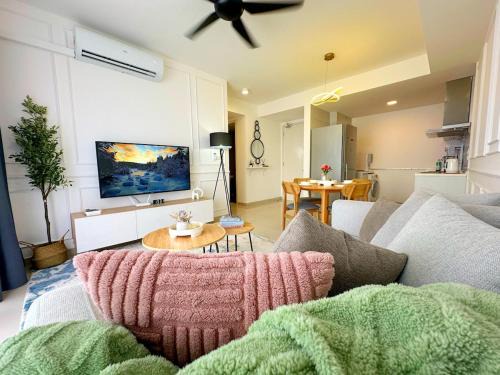 Taman Melawati Apartment | Nadayu63 Melawati I 3R2B I Free Parking I Netflix