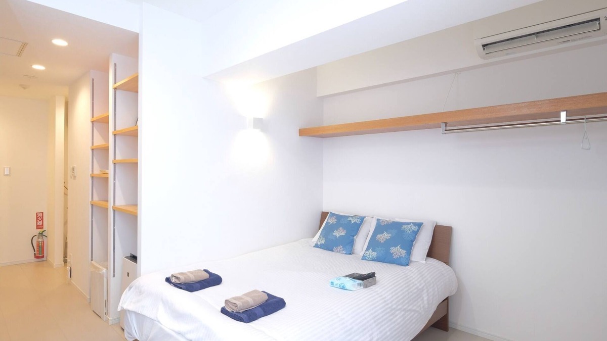 Naha City Centre Apartment | Nahas only beach Naminoue Beach is a 5minute drive or 14minute walk away Kokusai Street is als/Naha Okinawa