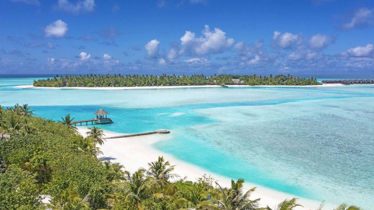 Naladhu Resort | Naladhu Private Island Maldives