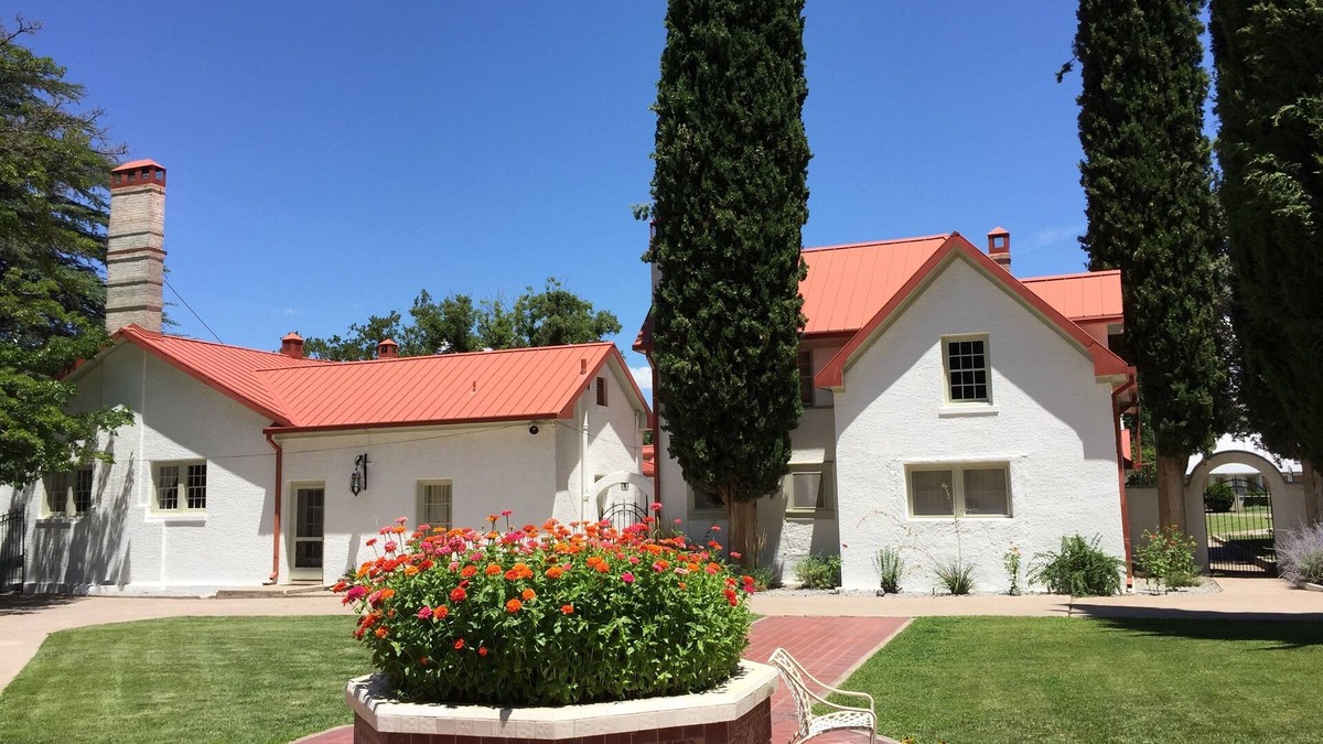 Faywood Apartment | NAN Ranch - Fountain Patio Apartment, Historic Ranch Estate in Mimbres Valley