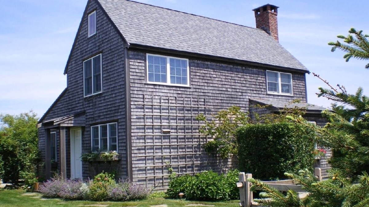 Nantucket Town House | Nantucket Home for Large Group or Family