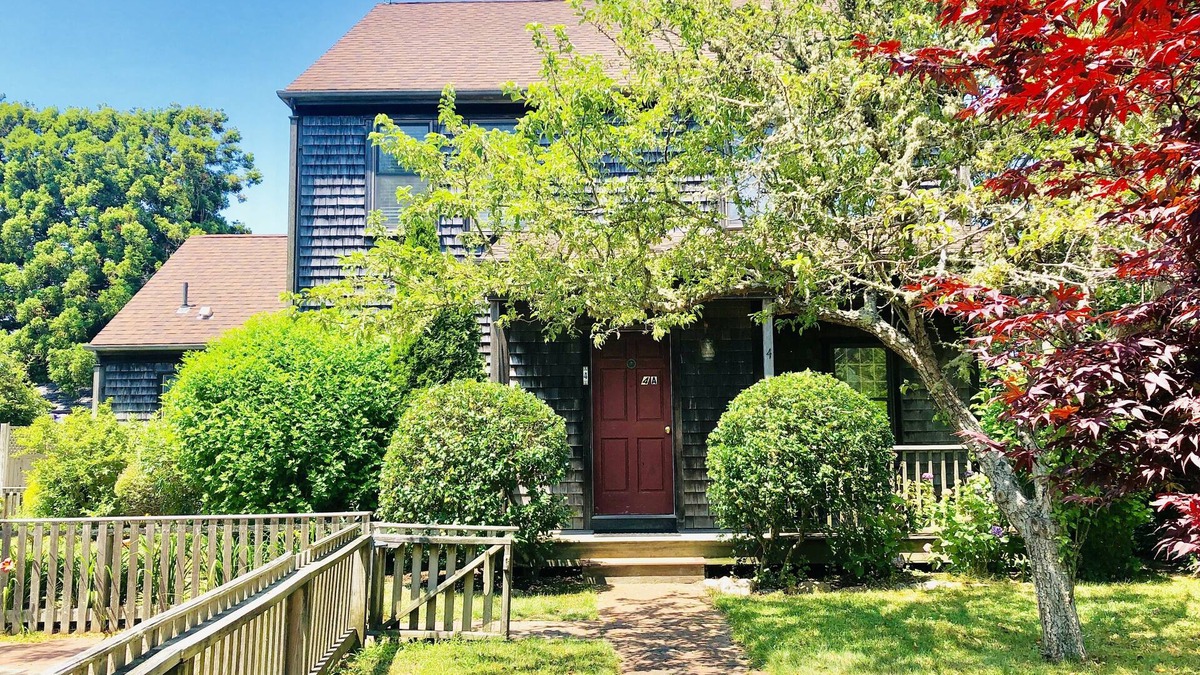 Nantucket Condo | Nantucket home, located in Naushop, ideal for your family vacation.
