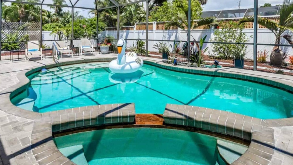 Palm River Estates House | Naples Dream Heated Pool, Hot Tub, Bikes close to beach!