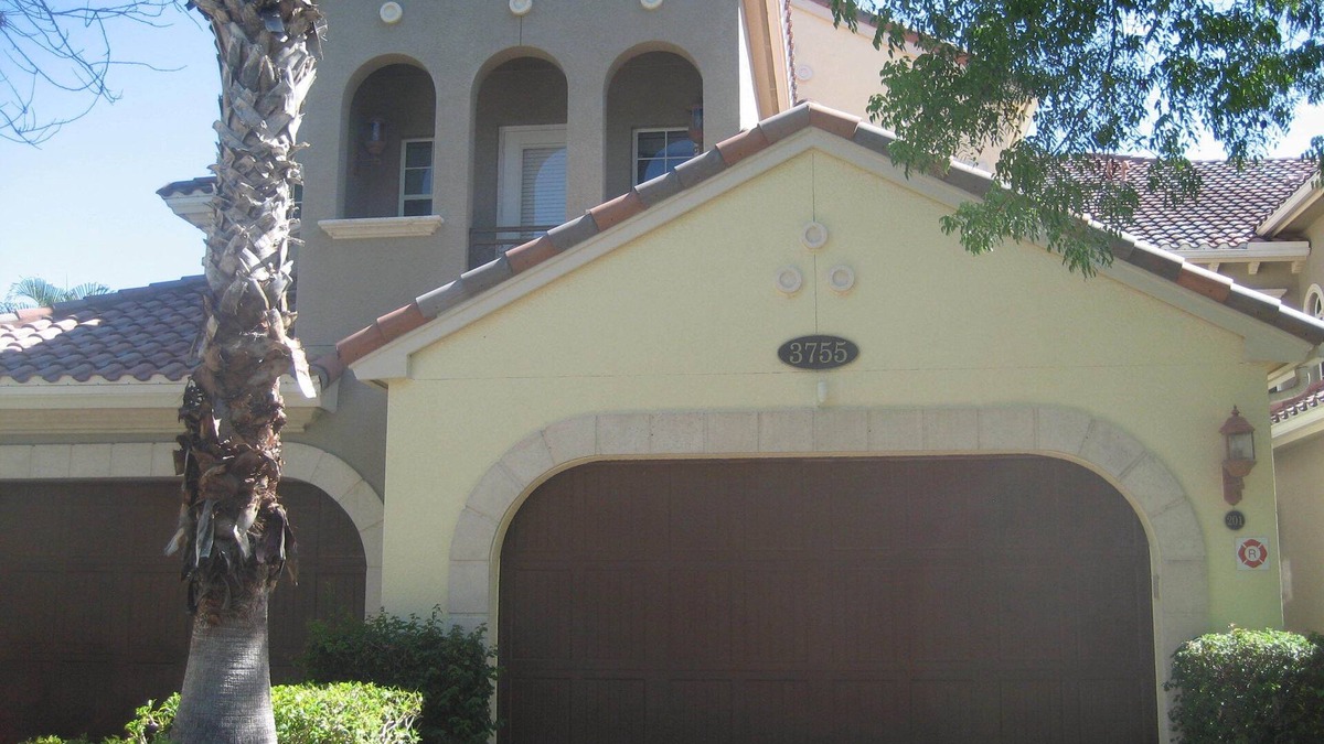 Naples Condo | Naples, FL Fiddler's Creek Gated Community Coach Home 10 minutes Marco Island