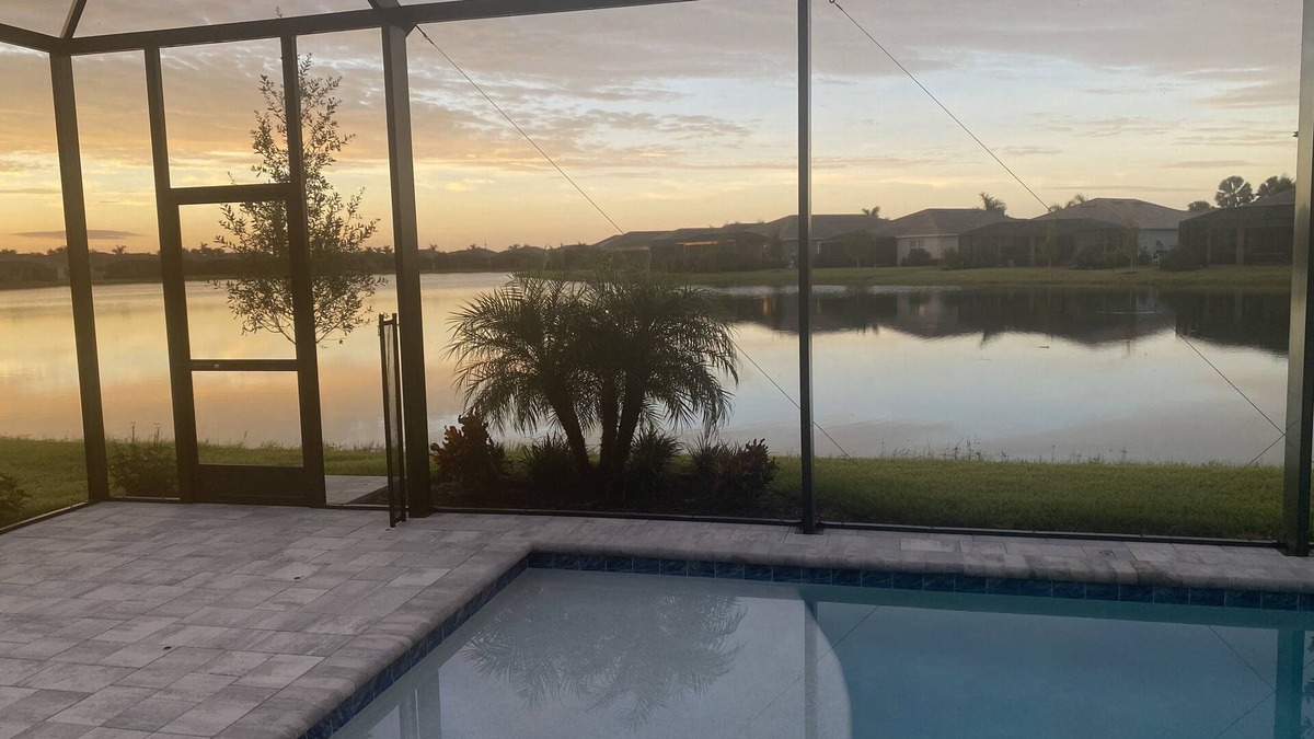 Naples House | Naples Paradise. IMMACULATE Home - Built in 2021. SPECTACULAR!