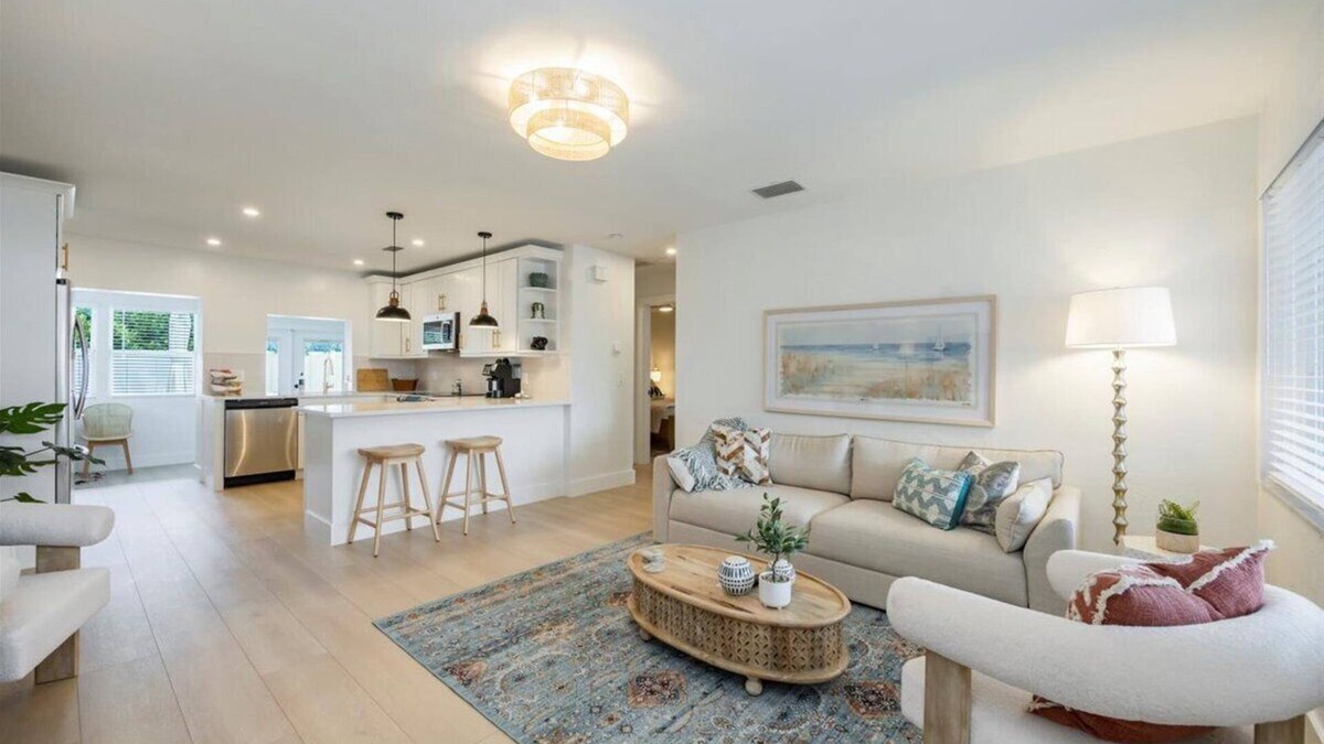 Central Naples House | Naples Zen Retreat with Swim Spa - Close to Beaches and Downtown - Extended Stay