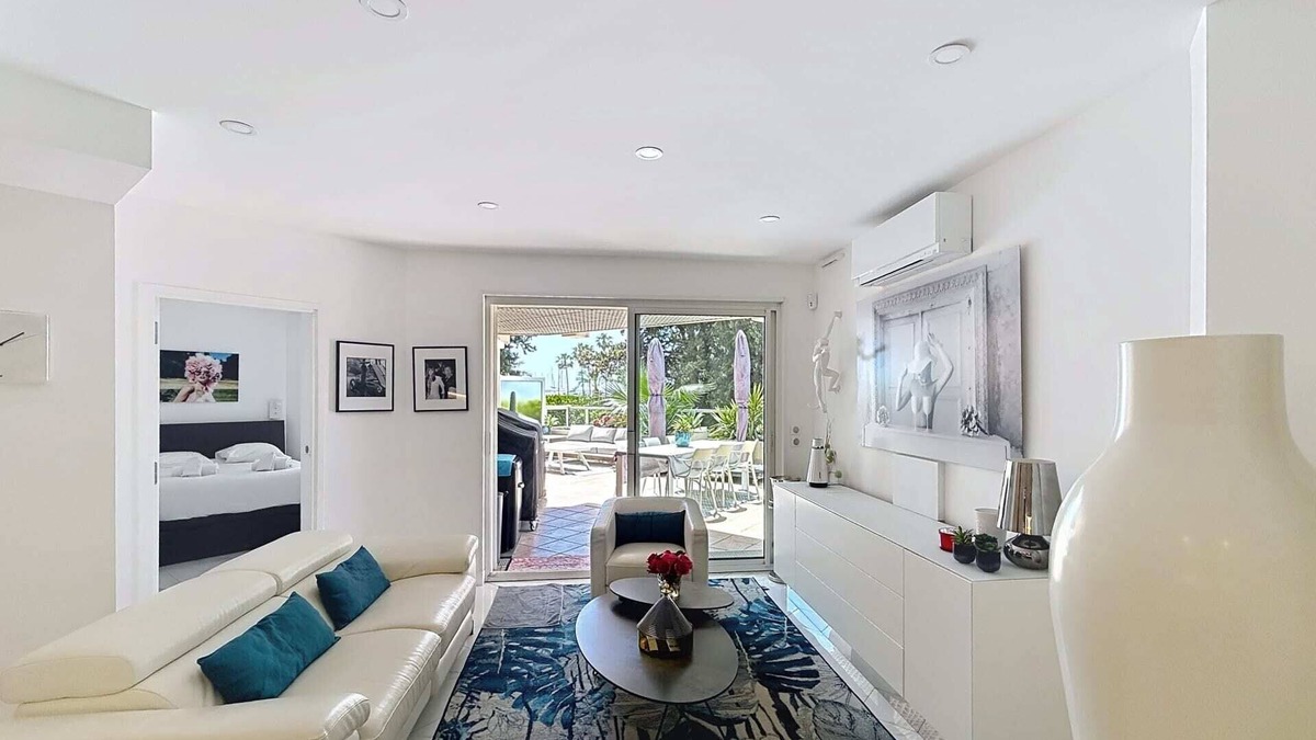 Golfe Juan Apartment | Napoleon - Two Bedroom Apartment, Sleeps 4