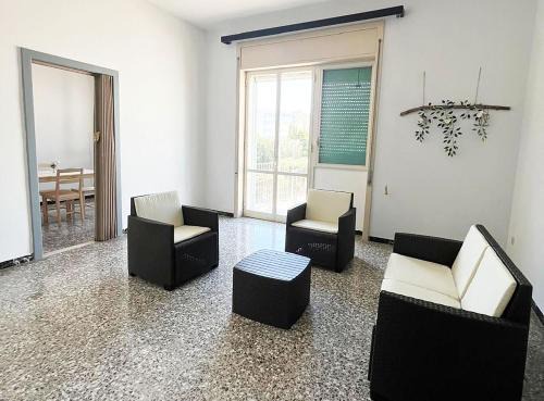 Nardo Apartment | Nardo Beach Apartment 3 bedrooms - for large group acommodation - Beach and Culture nearby