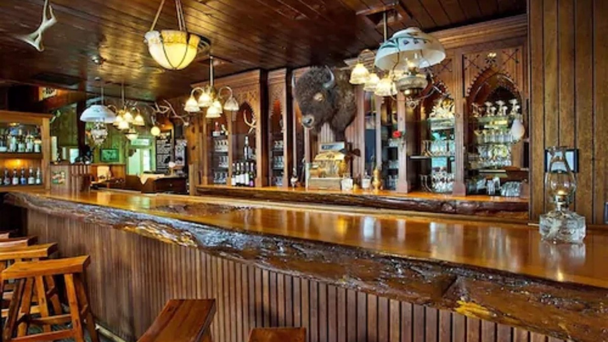 Fish Camp Hotel | Narrow Gauge Inn