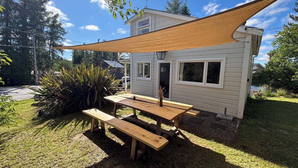 Naseby House | Naseby Gem