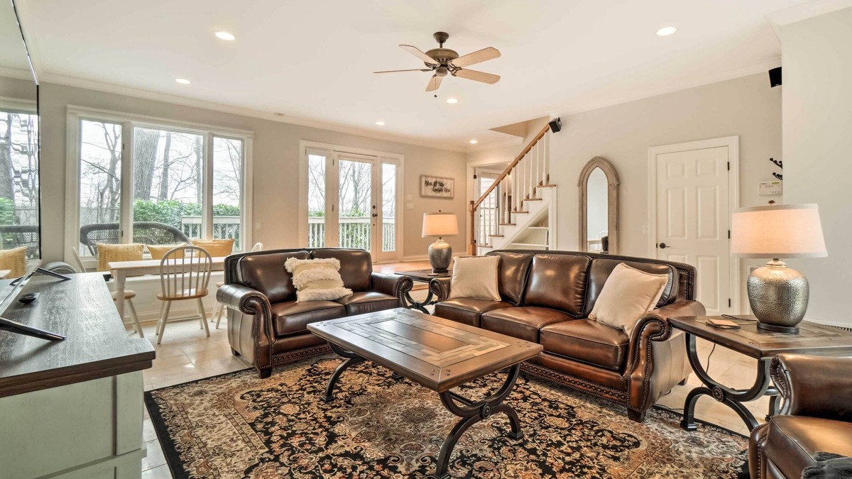 Pegram House | Nashville Area Family Getaway w/Private Pool!