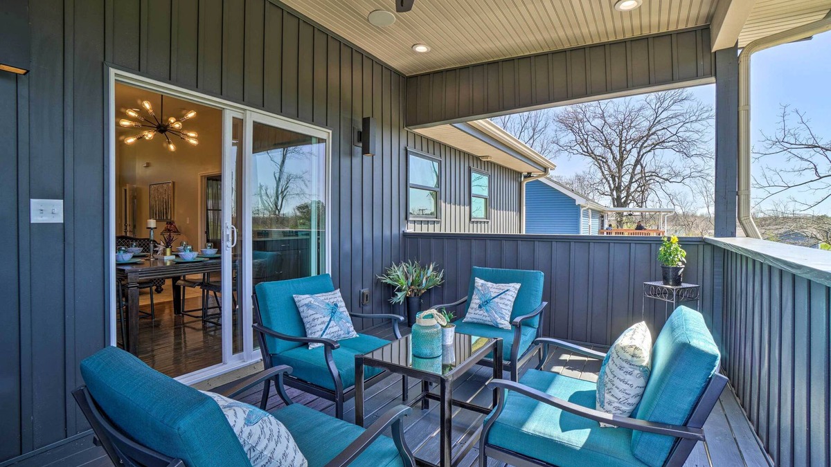 Barclay Drive House | Nashville Home w/Seasonal Pool < 5 Mi to Dtwn!