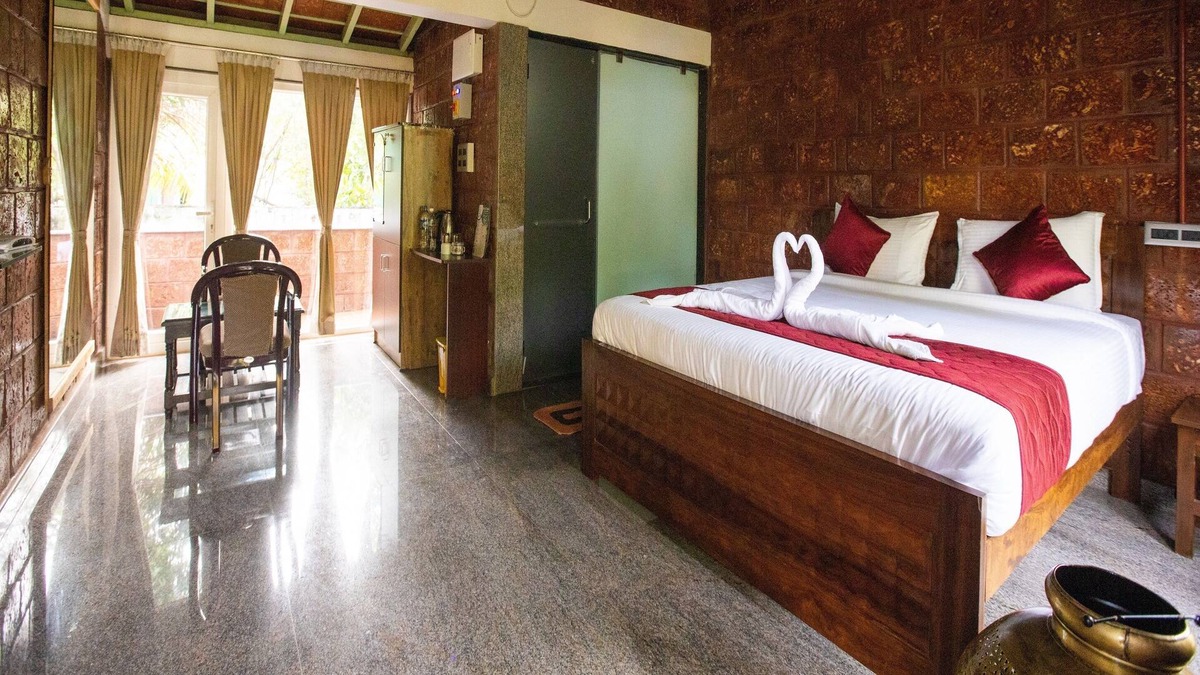 Manjakuppam Hotel | Nathan Resort