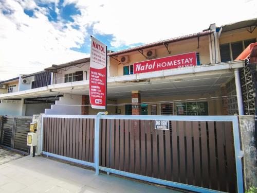 Kampung Stampin House | Natol Homestay - Paris BDC