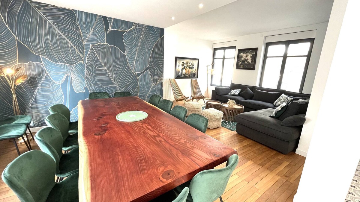 Saumur House | Natur'île Large gîte with heated indoor pool all year round