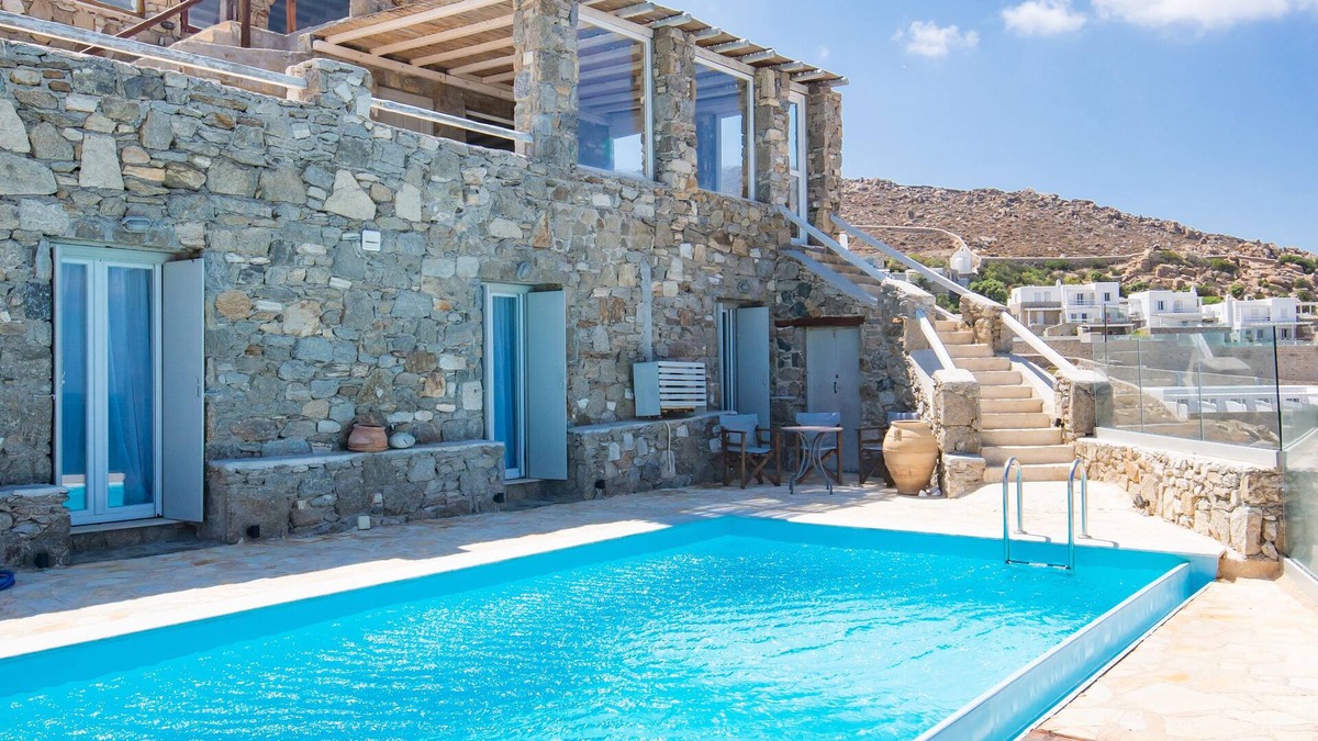 Kanalia Villa | Natural Stone Villa has amazing view in town and aegean private pool free park