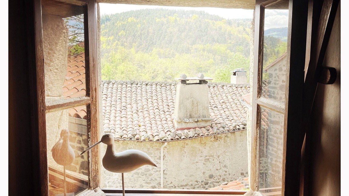Saint-Arcons-d'Allier Bed & Breakfast | Nature break in the monk's room, wellness area on site!