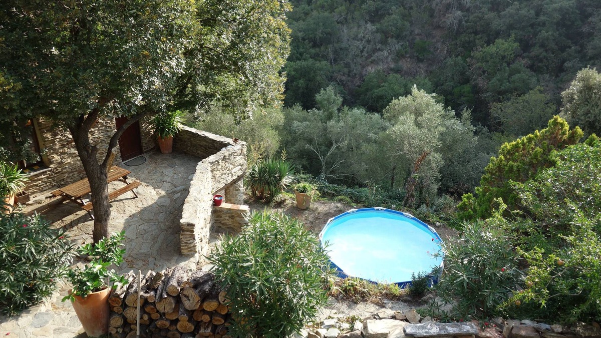 Saint-Michel-de-Llotes Cottage | nature, calm and relaxation
