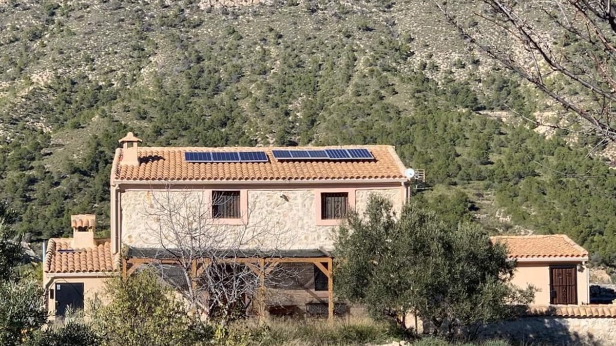 La Bermeja House | Nature, peace and quiet! Free WiFi, luxury and comfort in beautiful house