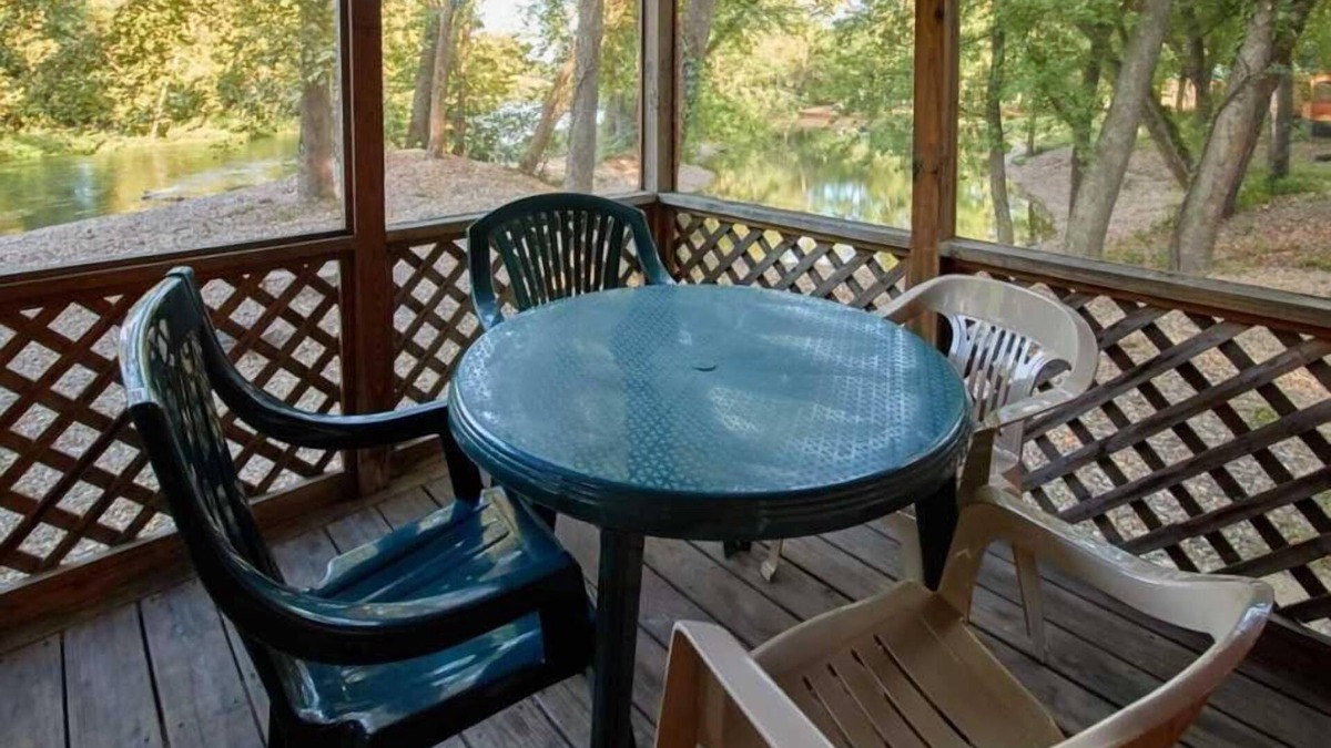 Weatherford Cabin | Nature's Beauty at Your Doorstep! Full Kitchen, Outdoor Pool, Free Parking