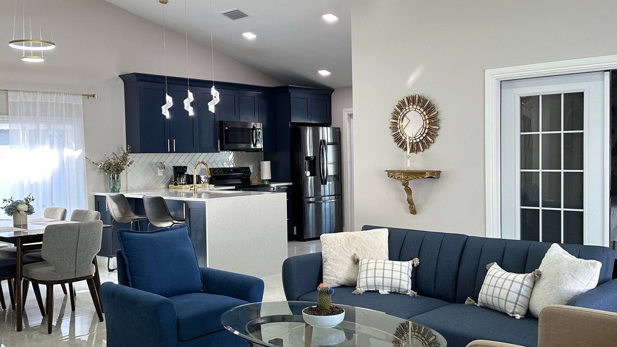 Citrus Park House | nBlue Orchid EscapenCharming 2-bedroom house