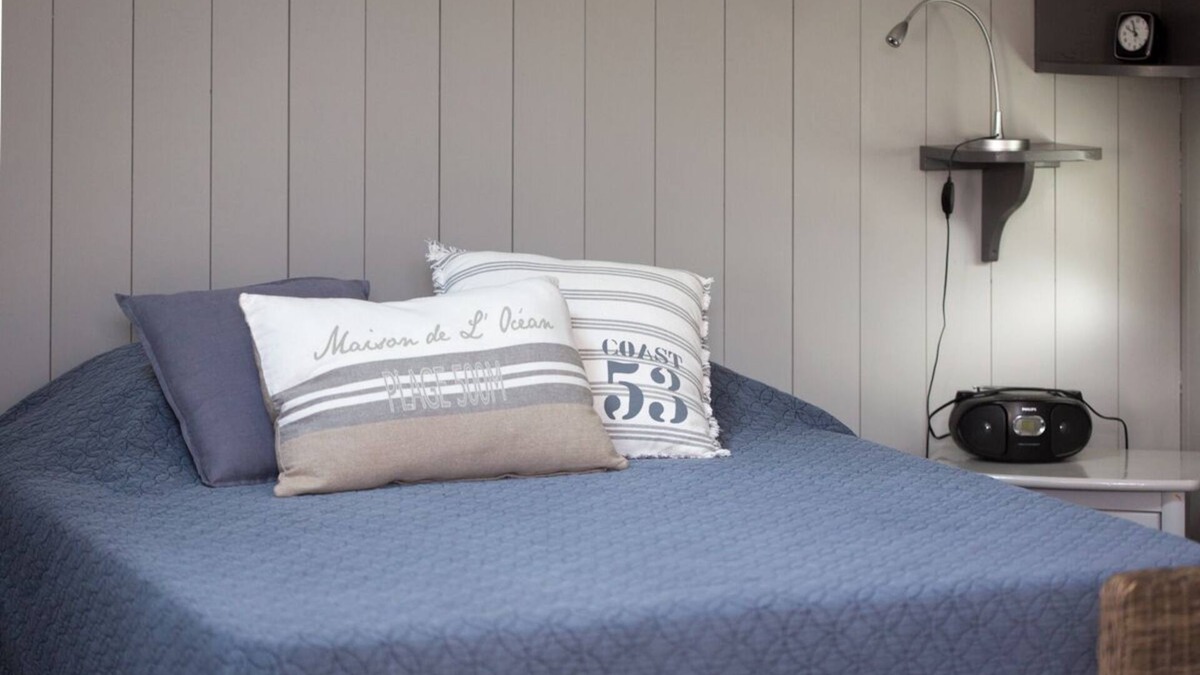 La Flotte House | N°1 - The Arctic Tern