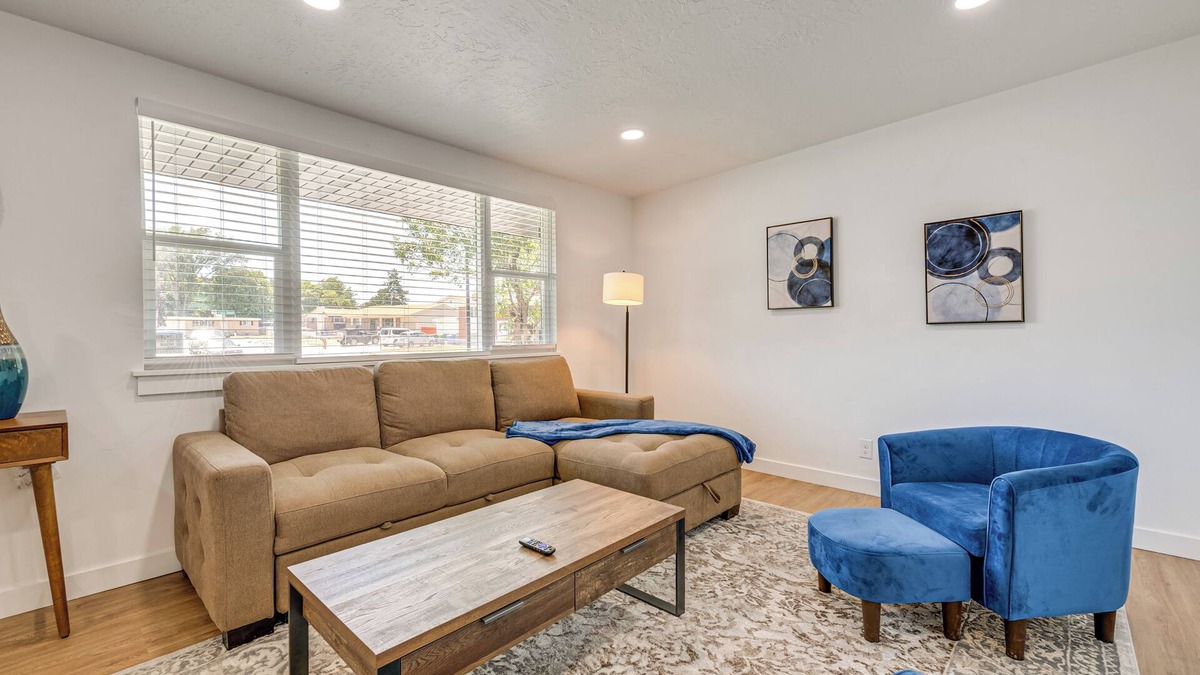 West Jordan House | Near 4 Major Ski Resorts: Salt Lake County Getaway