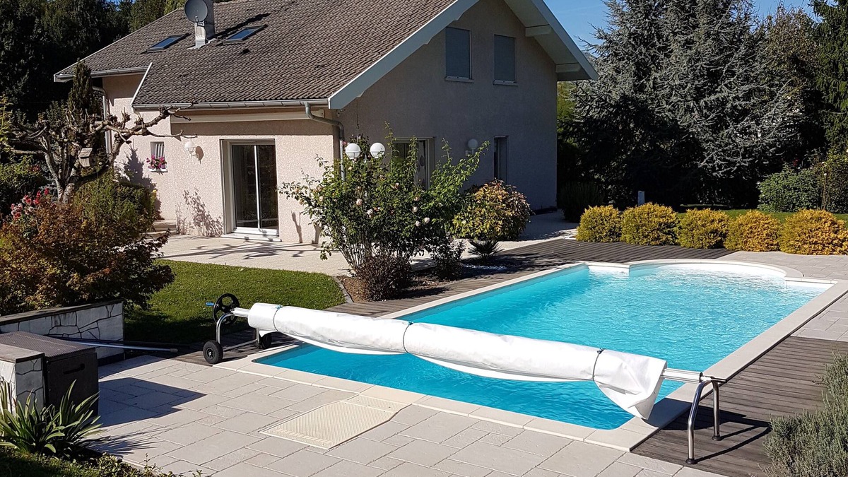 Saint-Jorioz Villa | Near Annecy and the lake Superb villa with heated pool Saint-Jorioz