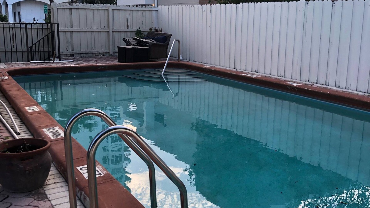 Dolphin Isles Condo | Near beach 1-bedroom condo in welcoming Fort Lauderdale with AC