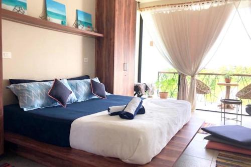 Tulum Apartment | Near Beach+Jungle Views. King bed+220 megs+2 bikes