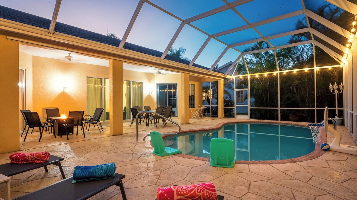 Crown Pointe House | Near Beaches + Downtown Naples-Heated Pool-Pickleball-Game room-Gym