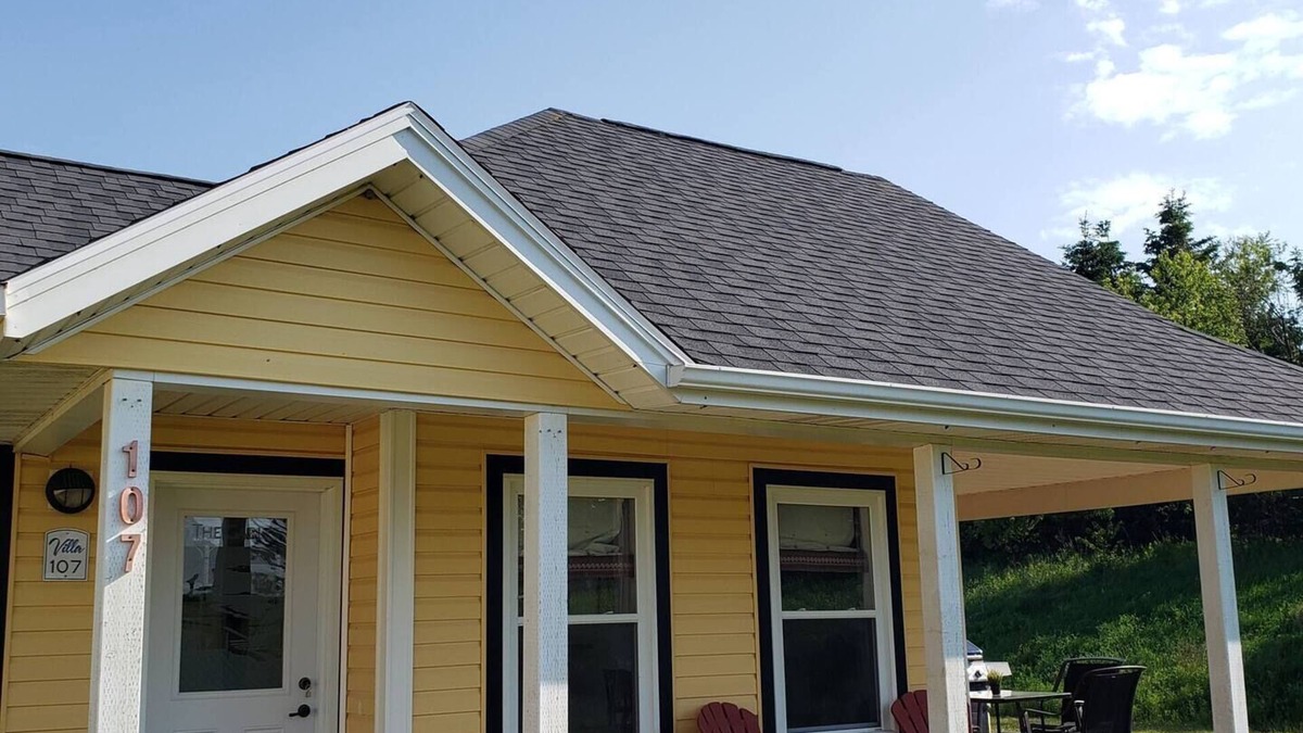 Stanley Bridge House | Near Cavendish Beach-2