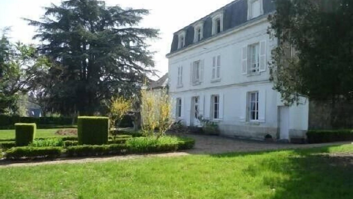 Amboise House | Near down town Amboise, beautiful property on a large park