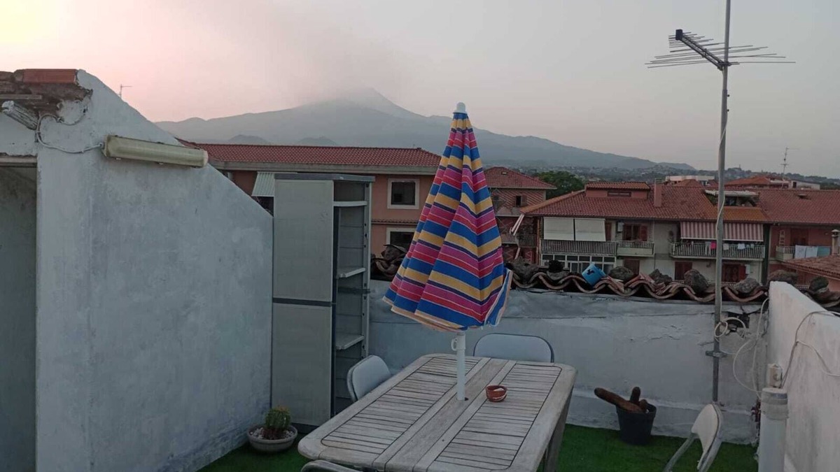 Tremestieri Etneo Apartment | Near Etna