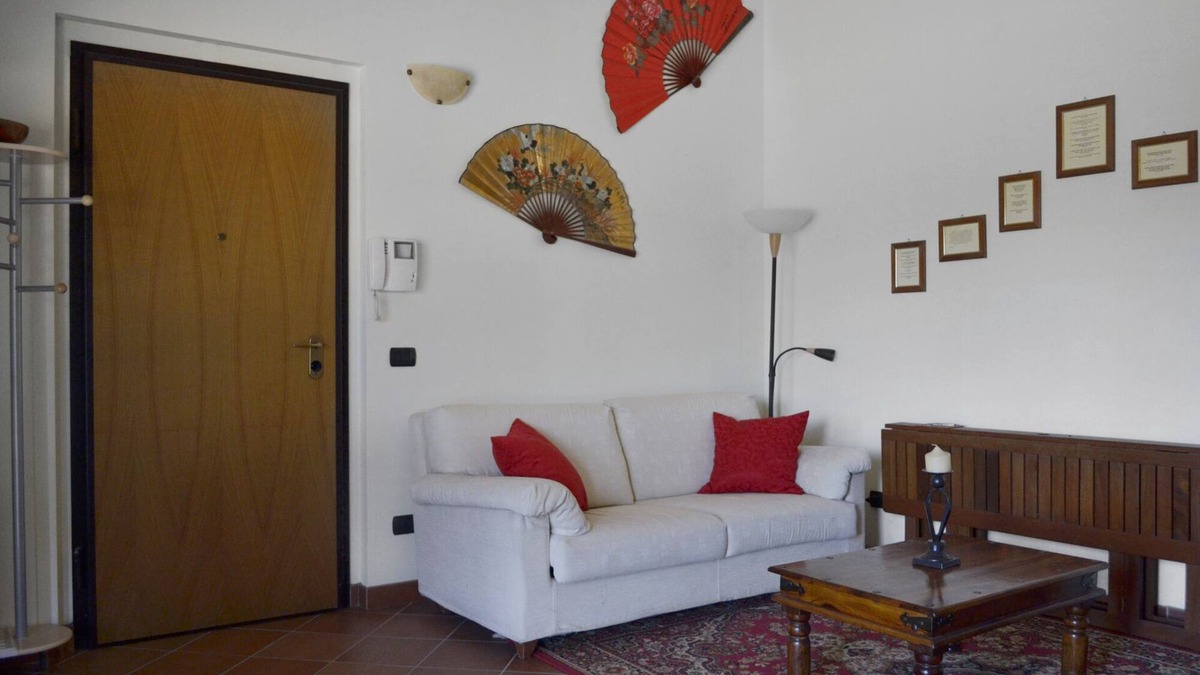 Corbetta Apartment | near EXPO Fiera area/Railway Station - S 6 pass through Milan in the center in 35 m