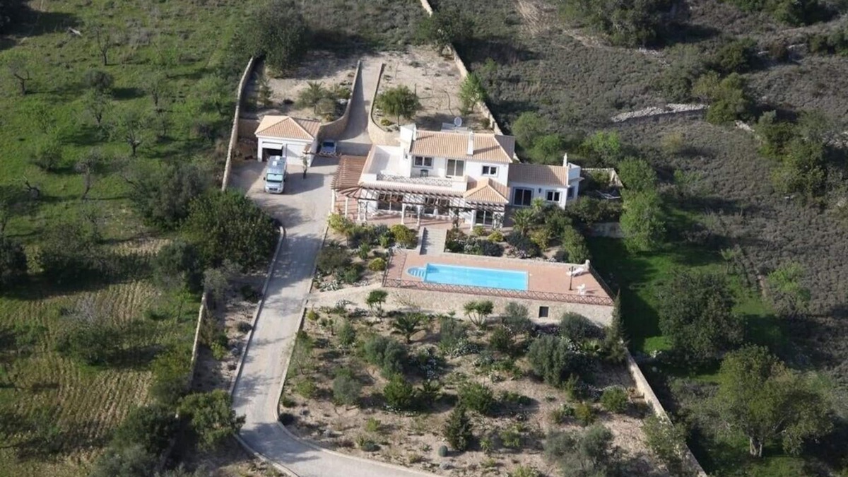 Lagos e Relvas Villa | Near FARO, Luxus Pool Villa in gorgeous, lonely location with fantastic sea view