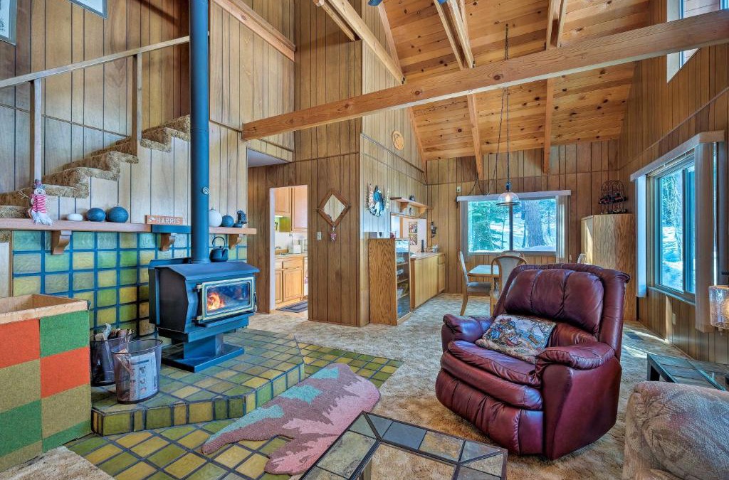 Bear Valley House | Near Hiking and Skiing Bear Valley Cabin!