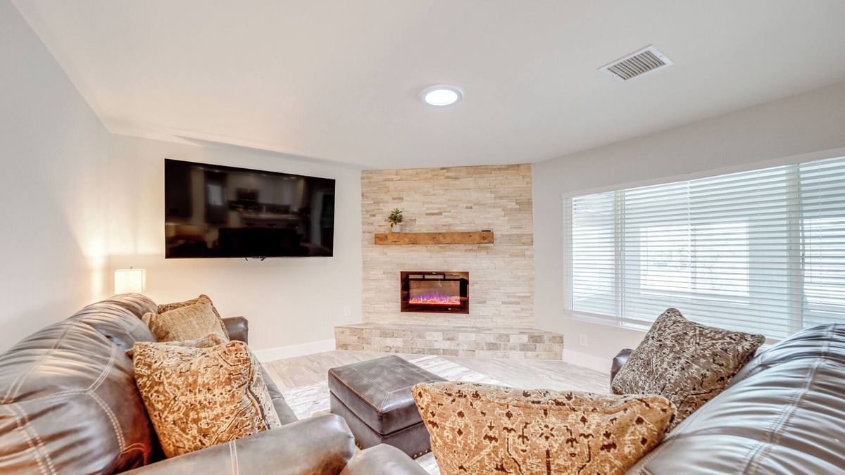 Lake Montezuma House | Near Hiking: Lake Montezuma Home w/Yard!