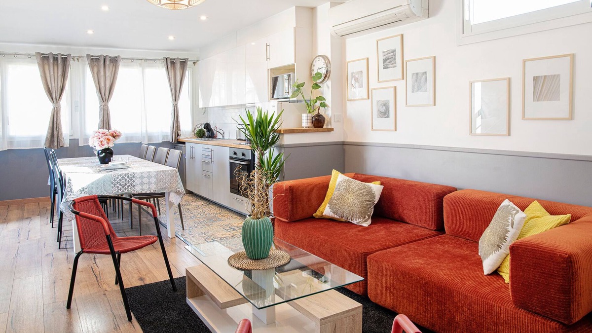 Villejuif Apartment | Near Paris/House/Air-conditioning/Parking/Metro 7