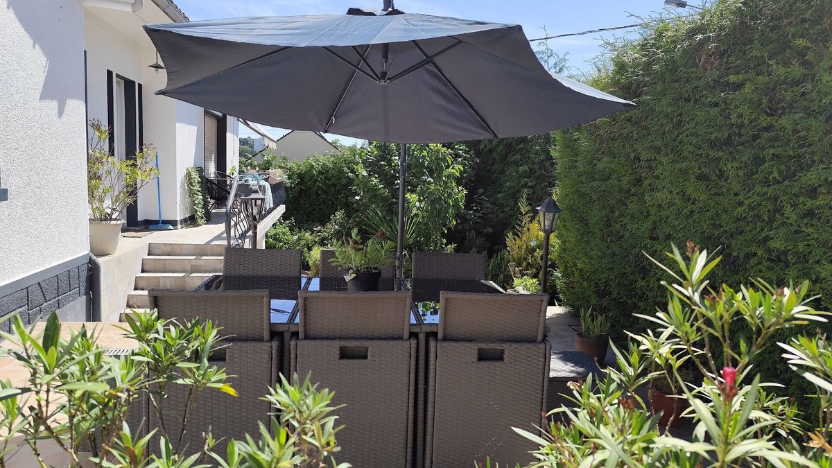 Arnouville House | Near Paris/Stade de France/Roissy Charles de Gaulle Airport/Bourget/Parc Expo
